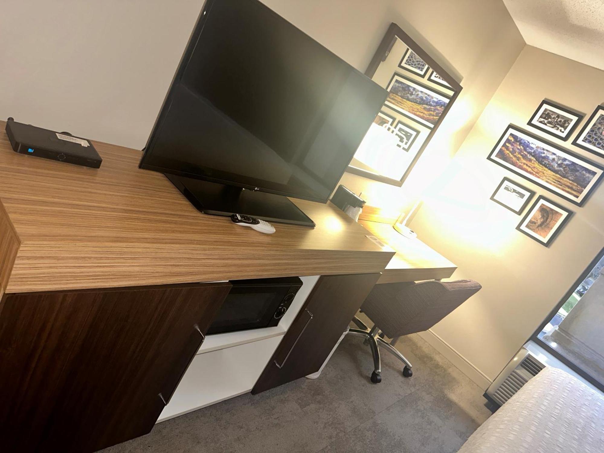 ハンプトン イン ドイルズタウン Warrington エクステリア 写真